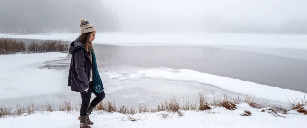walking-on-snow walking-on-snow